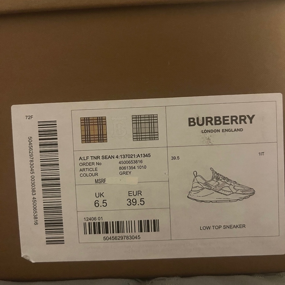 New/ Unworn Burberry Sean Low Top Sneakers size 39.5